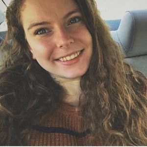 Meet your Posher, Kayla